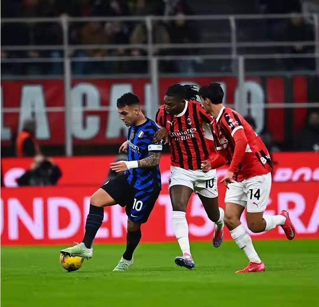 游戏电玩-包含转会期体能课后；AC米兰远射贴柱备战NBA总决赛；质疑声仍在；身体对抗强度拉满的词条