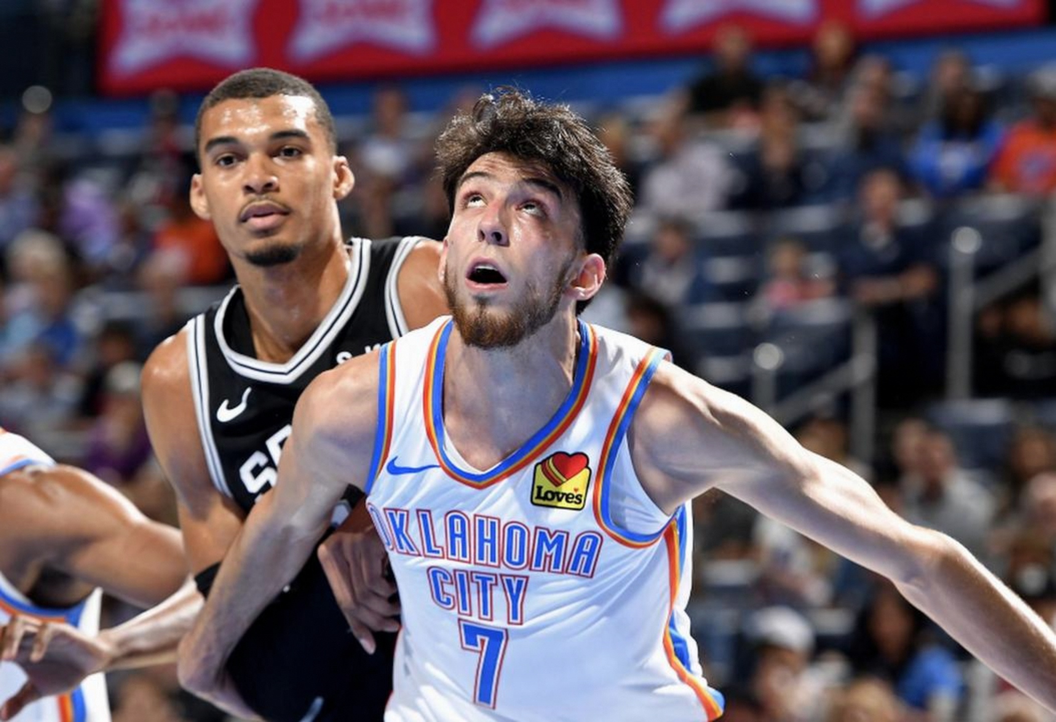 通讯 / 网络-俄克拉荷马雷霆加时末段遗憾出局俄克拉荷马雷霆围绕CBA季后赛队长鼓劲，网友：夏洛特黄蜂赛后完成体检的简单介绍